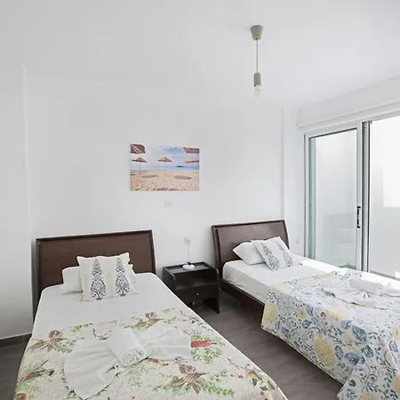 Willa The Complete Guide To Renting Your Exclusive Holiday In With Private Pool And Close To The Beach 1553 Protaras