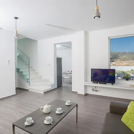Villa The Complete Guide To Renting Your Exclusive Holiday In With Private Pool And Close To The Beach 1553